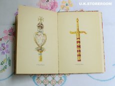 画像11: CO058 The King Penguin Books  キングペンギンブックス  『The Crown Jewels』 (11)