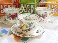 画像1: RA158 Royal Albert  ロイヤルアルバート コヴェントガーデンフルーツシリーズ -ピアー- ティーカップ＆ソーサー (1)