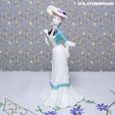 画像2: CP061 Coalport  コールポート マイフェアレディ フィギュリン 〜Lady Sarah〜 (2)