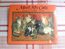 画像2: CH329 Lesley Anne Ivory  レズリー・アン・アイボリー 〜Meet My Cats〜 絵本 (2)