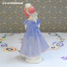 画像4: OB385 Royal Doulton  ロイヤルドルトン フィギュリン〜Ivy〜 (4)