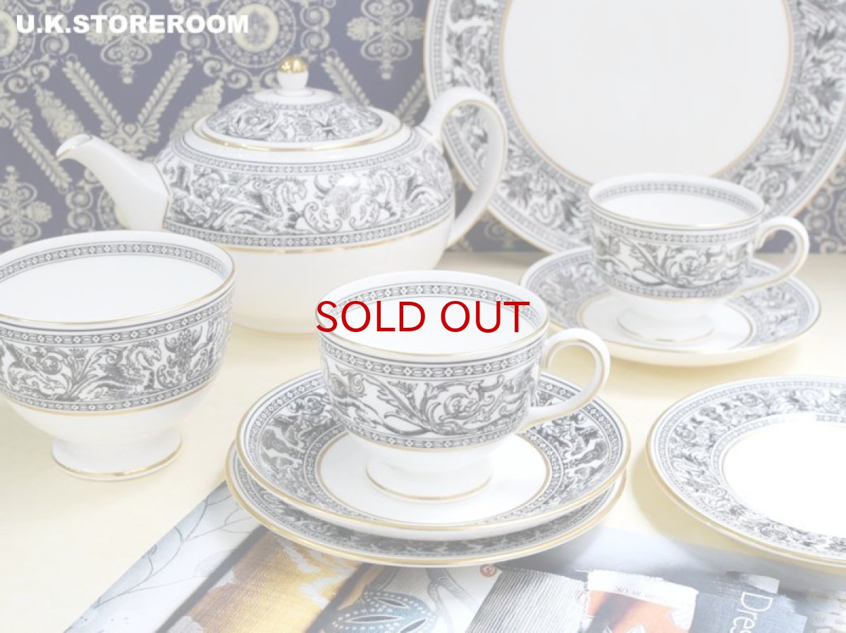 画像1: OB390 Wedgwood  ウェッジウッド フロレンティーンブラック  ティートリオ  (1)