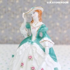 画像7: RW097 Royal Worcester  ロイヤルウースター ファッショナブルヴィクトリアンズ フィギュリン〜Lady Sarah〜 (7)