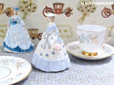 画像1: RW103 Royal Worcester  ロイヤルウースター ファッショナブルヴィクトリアンズ フィギュリン〜Lady Hannah〜 (1)