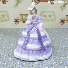 画像2: RW105 Royal Worcester  ロイヤルウースター ファッショナブルヴィクトリアンズ フィギュリン〜Lady Jane〜 (2)