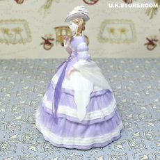 画像6: RW105 Royal Worcester  ロイヤルウースター ファッショナブルヴィクトリアンズ フィギュリン〜Lady Jane〜 (6)