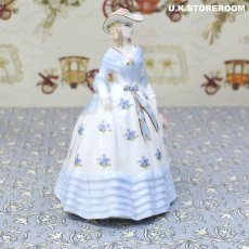 画像3: RW103 Royal Worcester  ロイヤルウースター ファッショナブルヴィクトリアンズ フィギュリン〜Lady Hannah〜 (3)