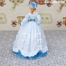 画像4: RW106 Royal Worcester  ロイヤルウースター ファッショナブルヴィクトリアンズ フィギュリン〜Lady Charlotte〜 (4)