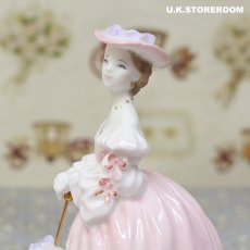 画像10: RW104 Royal Worcester  ロイヤルウースター ファッショナブルヴィクトリアンズ フィギュリン〜Lady Emma〜 (10)