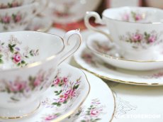 画像3: RA245 Royal Albert  ロイヤルアルバート ラベンダーローズ ティートリオ (3)