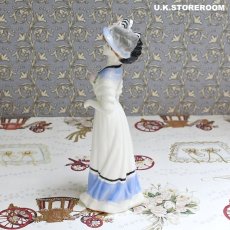 画像6: RW107 Royal Worcester  ロイヤルウースター マイフェアレディ  フィギュリン 〜Lady Helena〜 (6)