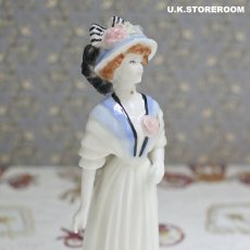 画像8: RW107 Royal Worcester  ロイヤルウースター マイフェアレディ  フィギュリン 〜Lady Helena〜 (8)