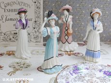 画像1: RW108 Royal Worcester  ロイヤルウースター マイフェアレディ  フィギュリン 〜Lady Dorothy〜 (1)