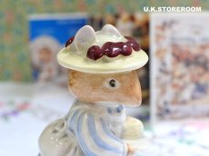 画像6: CH373 Royal Doulton Brambly Hedge   ブランブリーヘッジ　ミセスアップル フィギュリン (6)