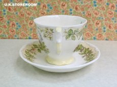 画像4: CH383 Royal Doulton Brambly Hedge  ロイヤルドルトン ブランブリーヘッジ ティーカップ＆ソーサー 〜スプリング〜 (4)