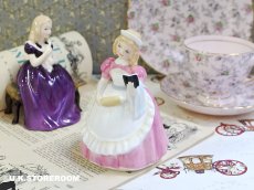 画像1: OB461 Royal Doulton   ロイヤルドルトン フィギュリン 〜Cookie〜 (1)