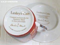 画像15: CH388 Dunbury Mint  Lesley Anne Ivory  レズリー・アン・アイボリー Lesley's Cats　コーヒーカップ＆ソーサー 〜レッド〜 (15)