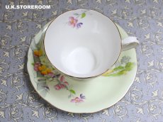 画像10: OB477  Aynsley  エインズレイ グリーン ティーカップ＆ソーサー (10)
