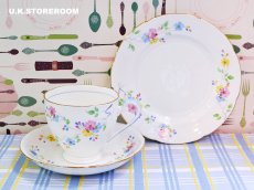 画像2: MB310 Royal Grafton ロイヤルグラフトン   フラワーモチーフ ティートリオ (2)