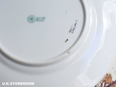 画像1: OB497 Royal Doulton  ロイヤルドルトン 白い鳩&トランペット, 矢＆ローズ  ケーキプレート