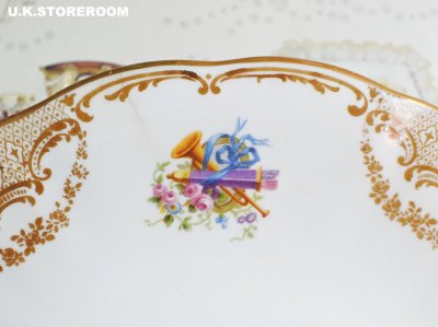 画像1: OB496 Royal Doulton  ロイヤルドルトン 白い鳩&トランペット, 矢＆ローズ  BBプレート