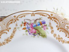 画像4: OB497 Royal Doulton  ロイヤルドルトン 白い鳩&トランペット, 矢＆ローズ  ケーキプレート (4)