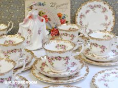 画像1: RA271 Royal Albert  ロイヤルアルバート ディミティローズ ティートリオ (1)